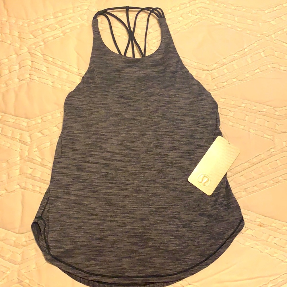 NWT Lululemon - Raise The Barre Tank - Size 8
